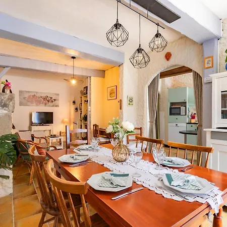 بيت للعطل La Maison Bleue D'oupia - Avec Grande Terrasse